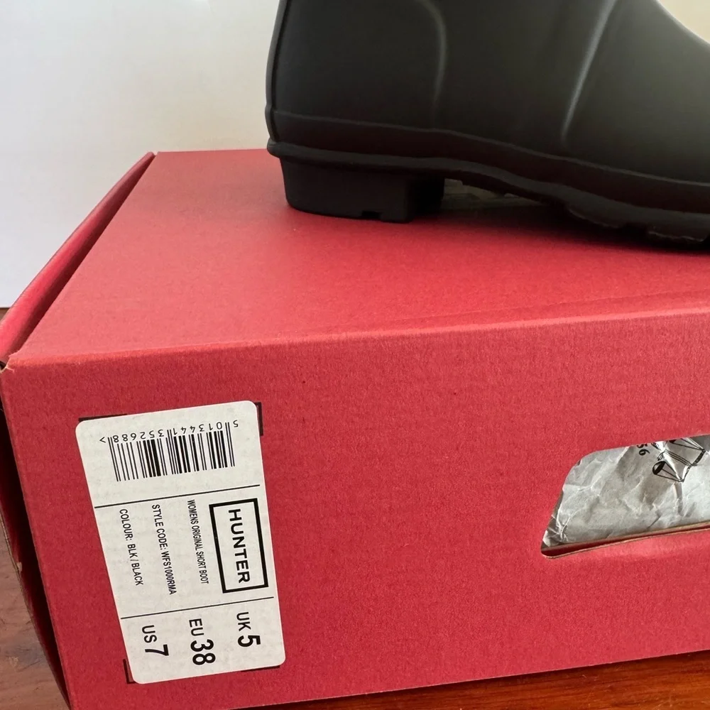 Hunter Original Short Rain Boots Black Women’s US 7 EU 38 Waterproof